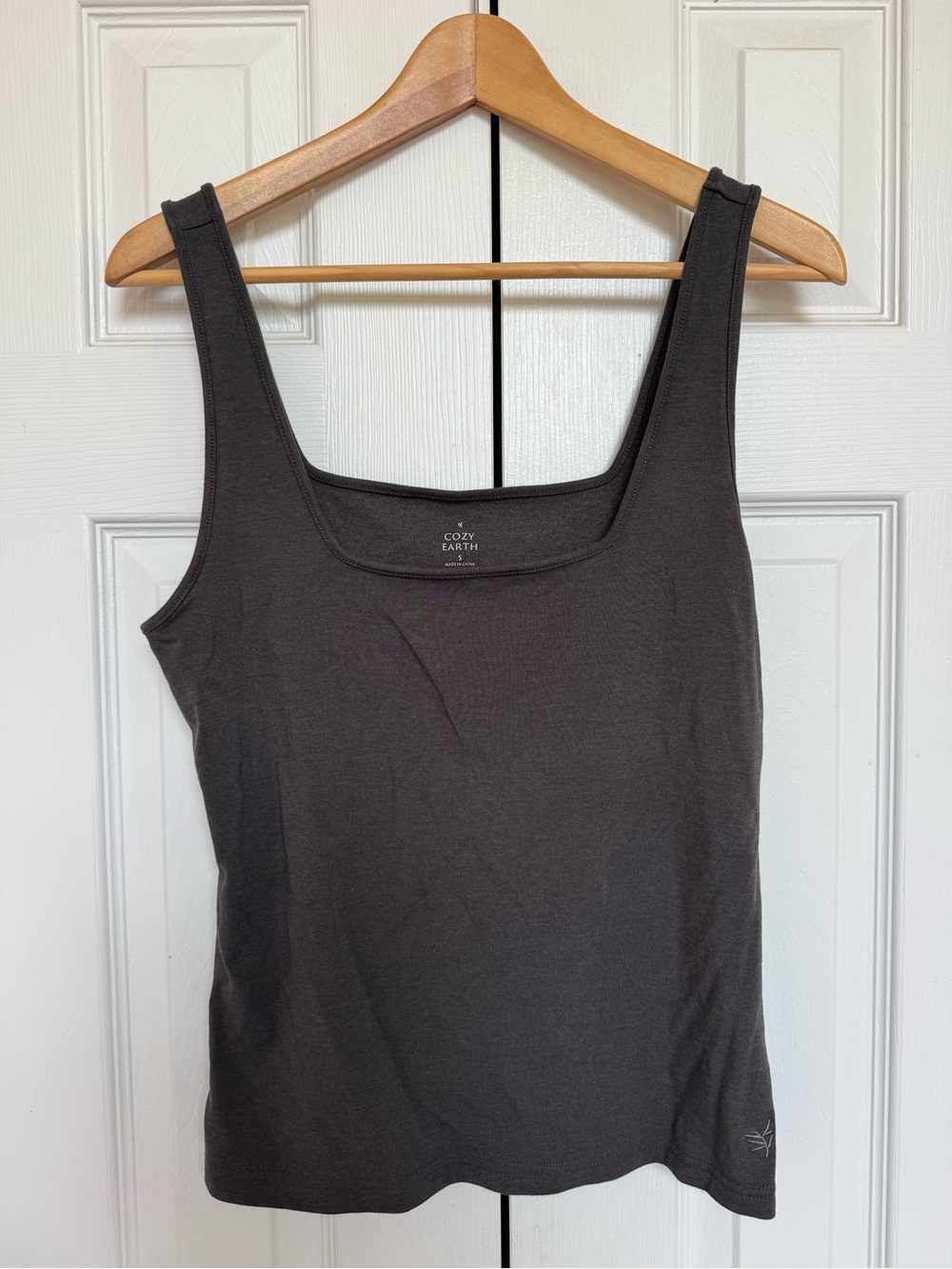 Cozy Earth Gray Soft Cozy Tank Top Size S